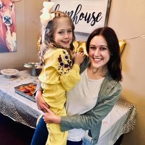 Meet your Posher, Colbi